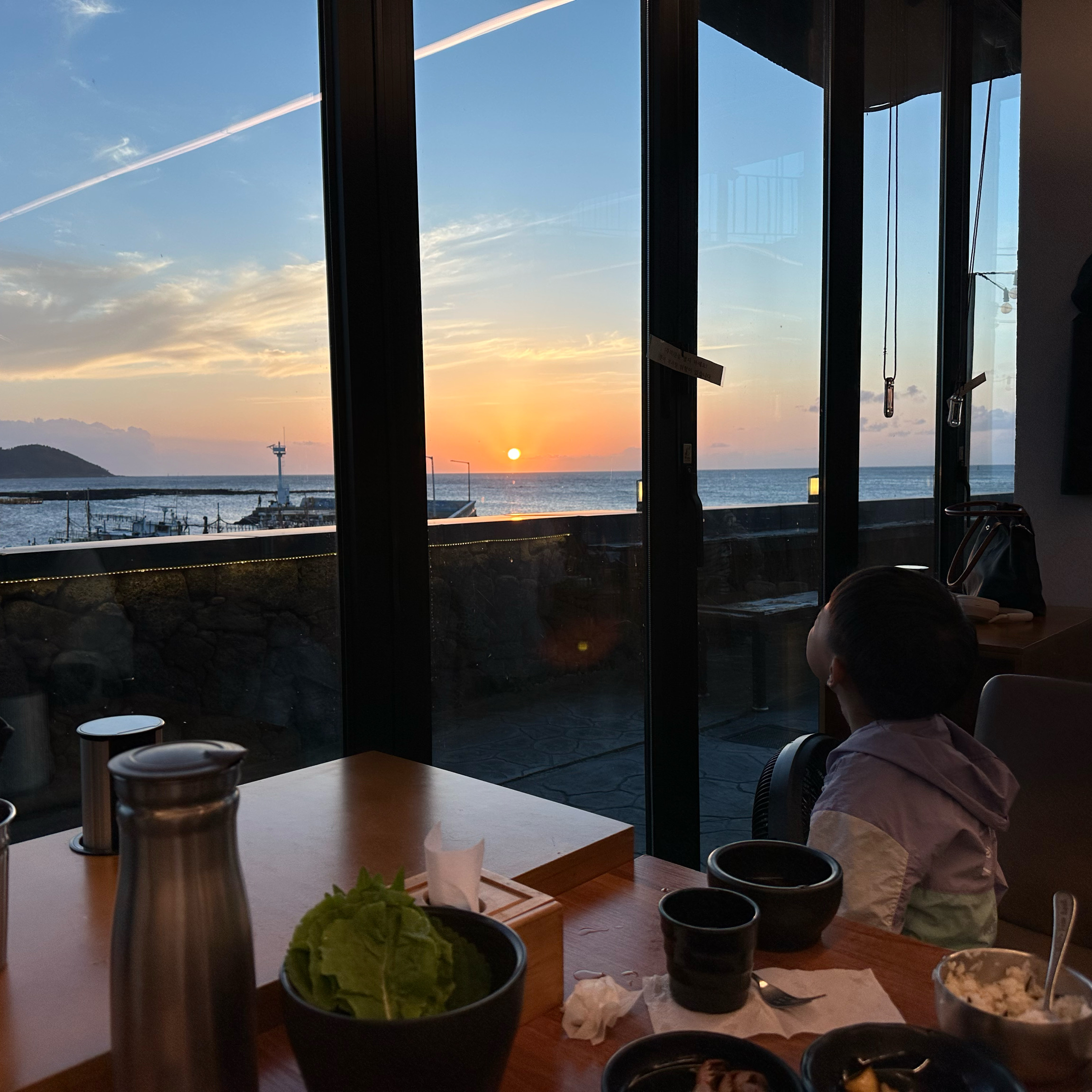 Haenyeo Three Sisters (Hyeopjae Main Branch), Jeju: Hairtail Menu, Prices, Hours & Parking Haenyeo Three Sisters (Hyeopjae Main Branch), Jeju: Hairtail Menu, Prices, Hours & Parking
